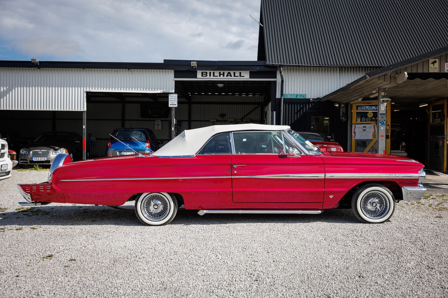 Exterior image of 1964 Ford Galaxie 500
