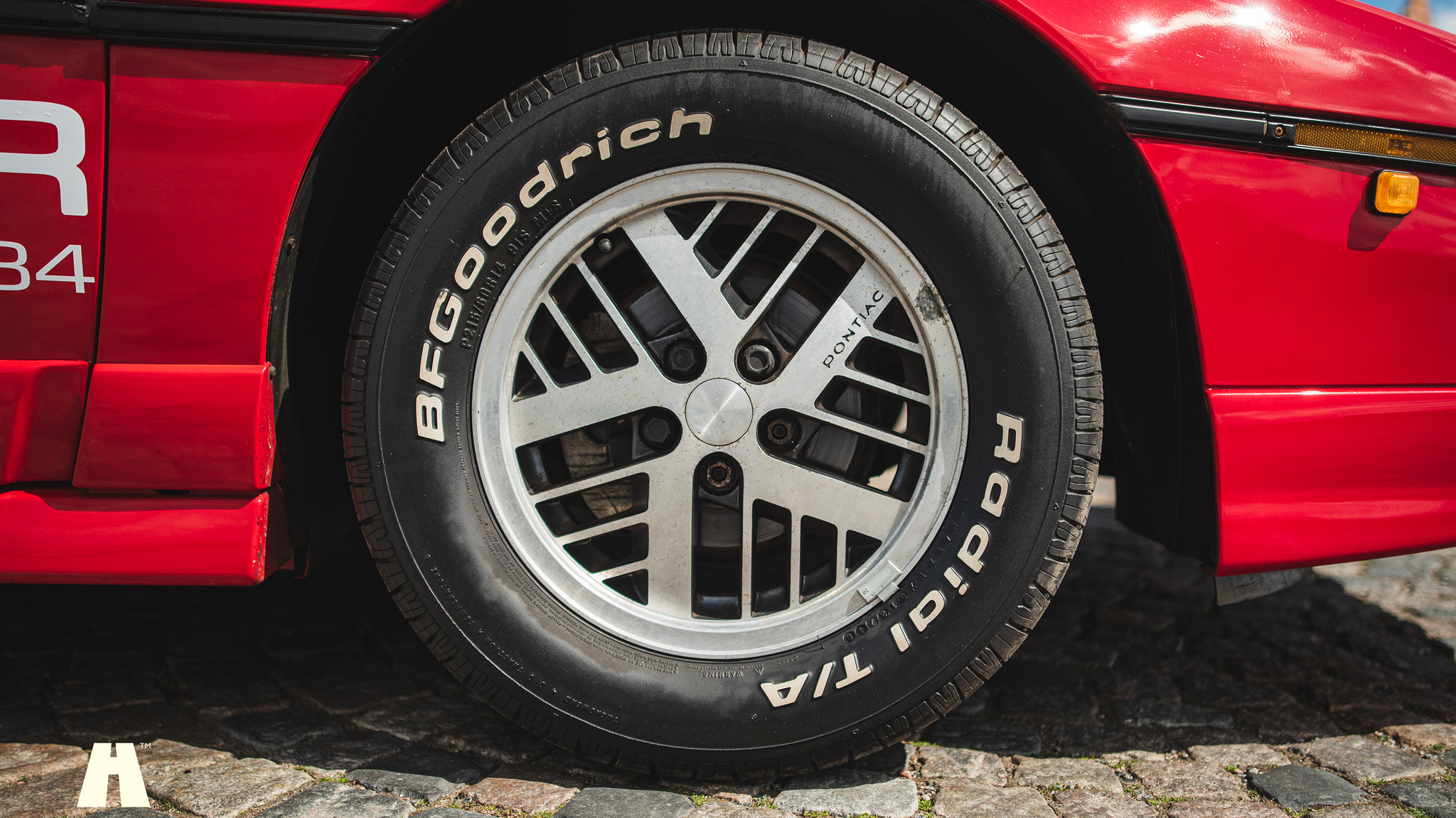 Exterior image of 1985 Pontiac Fiero GT (31)