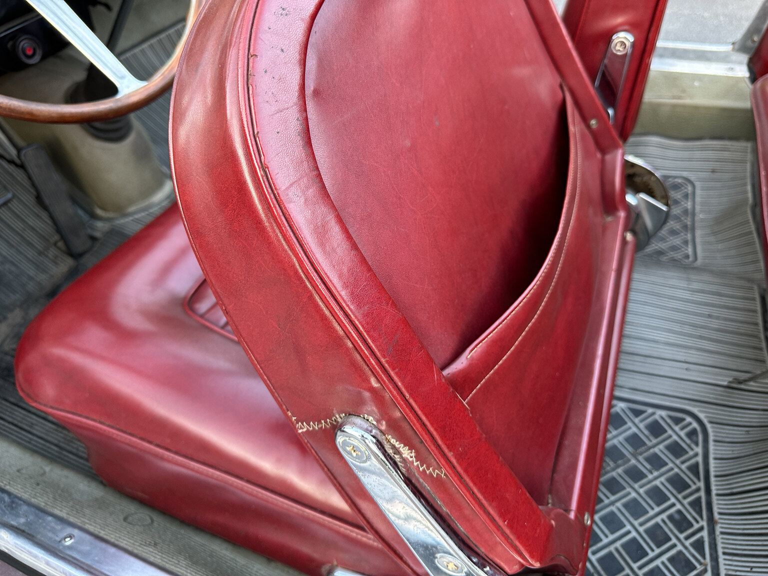 Interior image of 1964 Lancia Flavia Vignale  