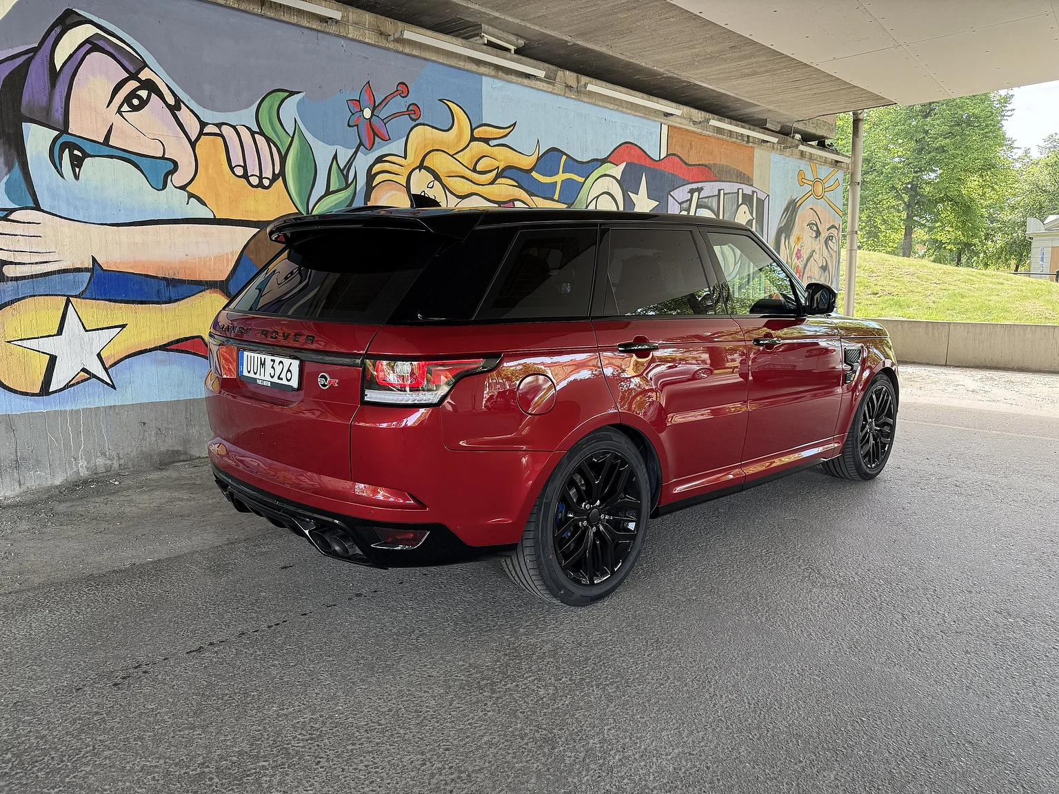 Aussenfoto 2017 Range Rover Sport SVR (10)