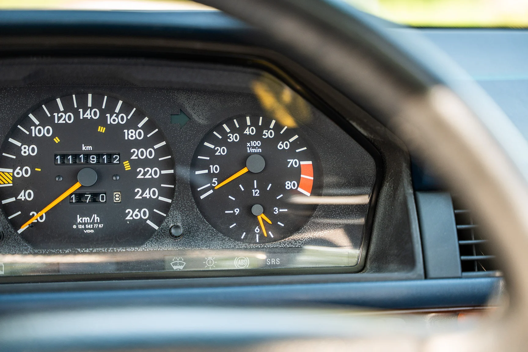 Interiörbild 1993 Mercedes-Benz 300 CE-24 Cabriolet (28)