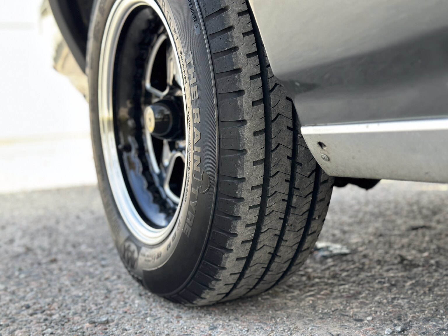 Exteriörbild på 1969 Pontiac GTO 406cid 