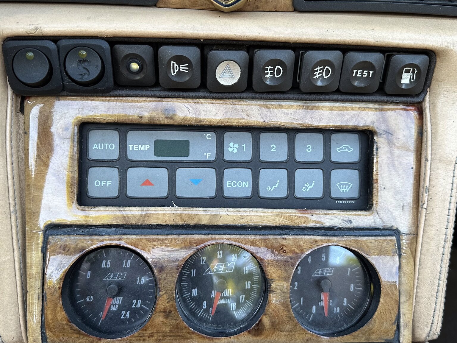 Innenraumfoto von 1987 Maserati Biturbo Spyder