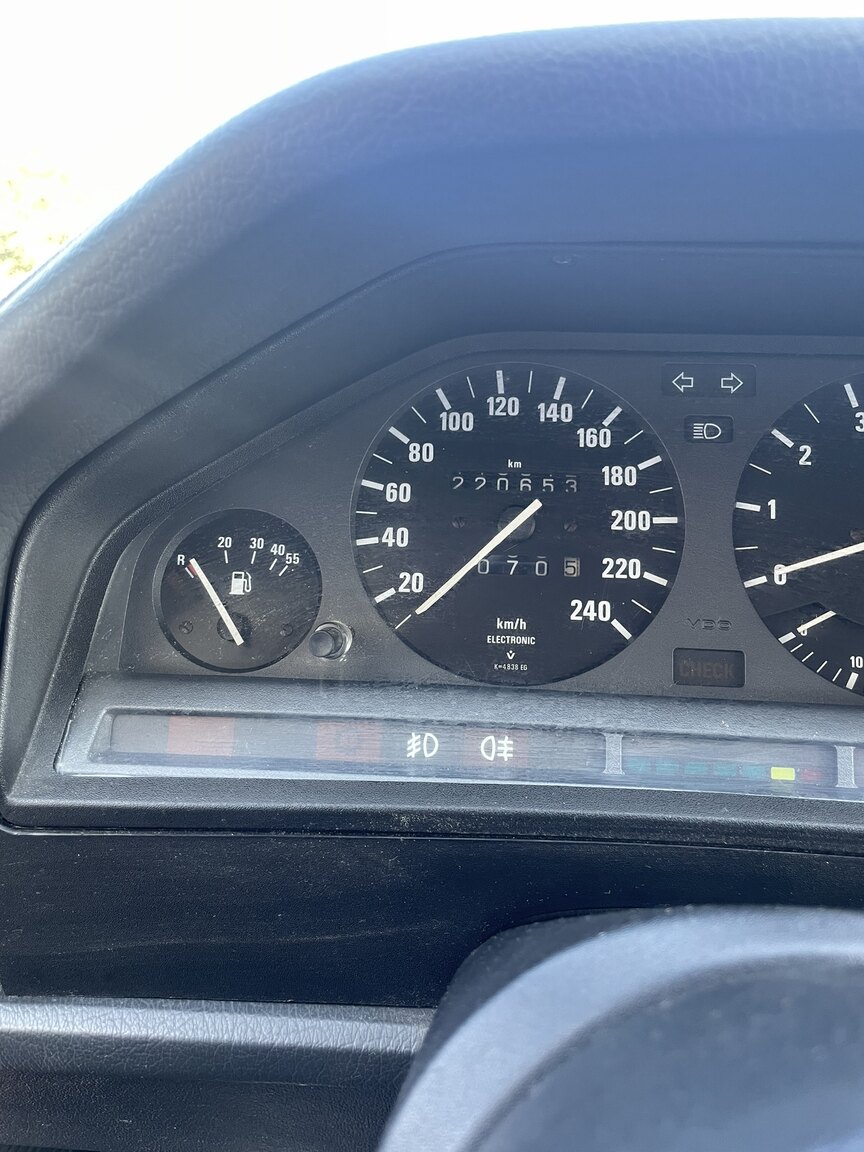 Interiörbild 1987 BMW 320i