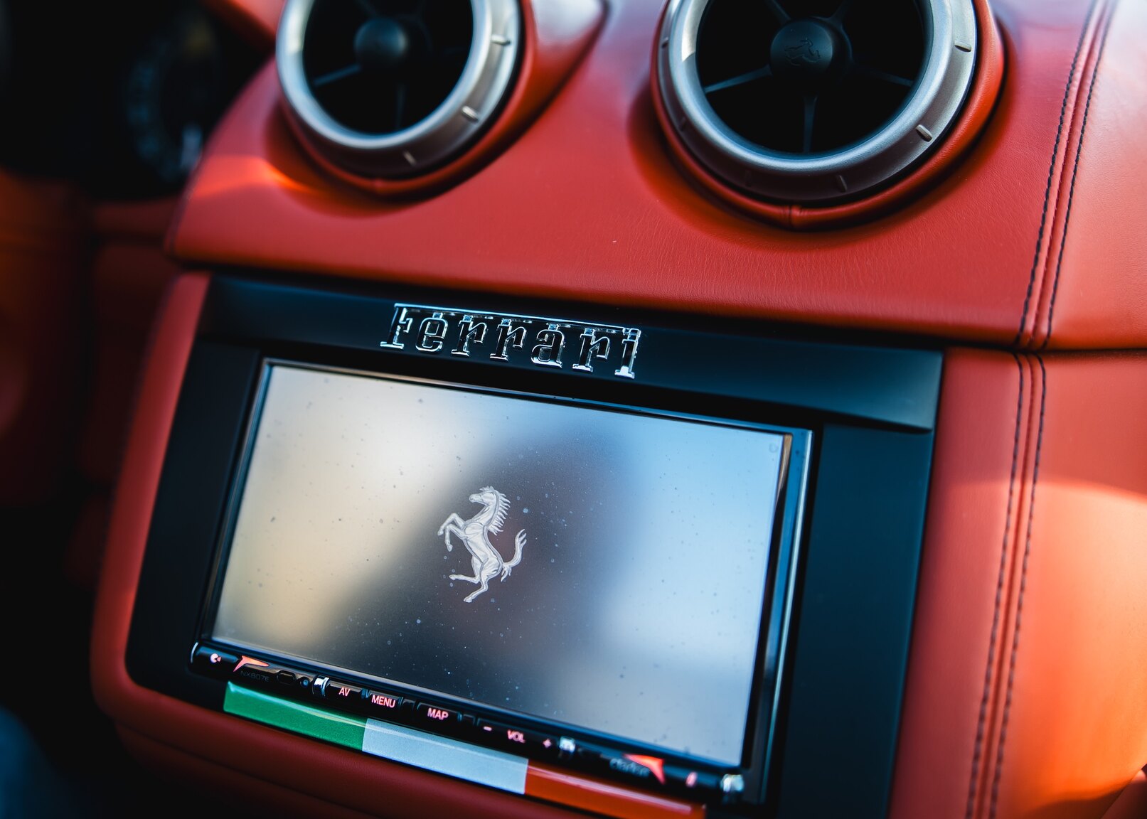 Interior image of 2011 Ferrari California 