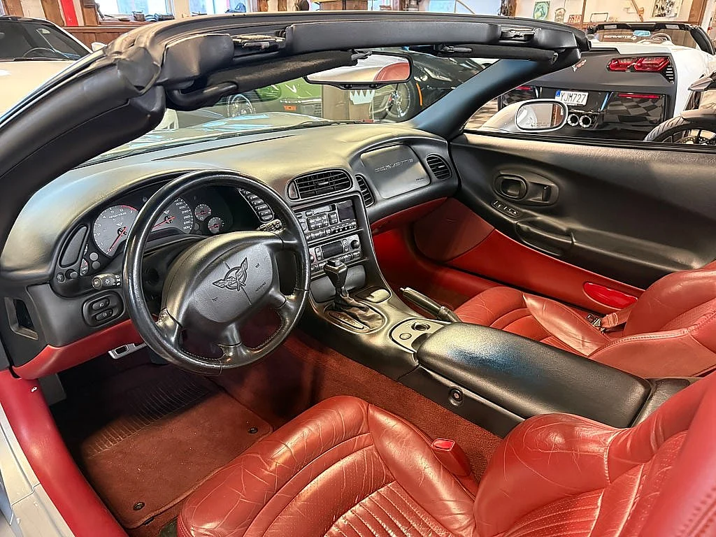 Bild von 1998 Chevrolet Corvette (20)