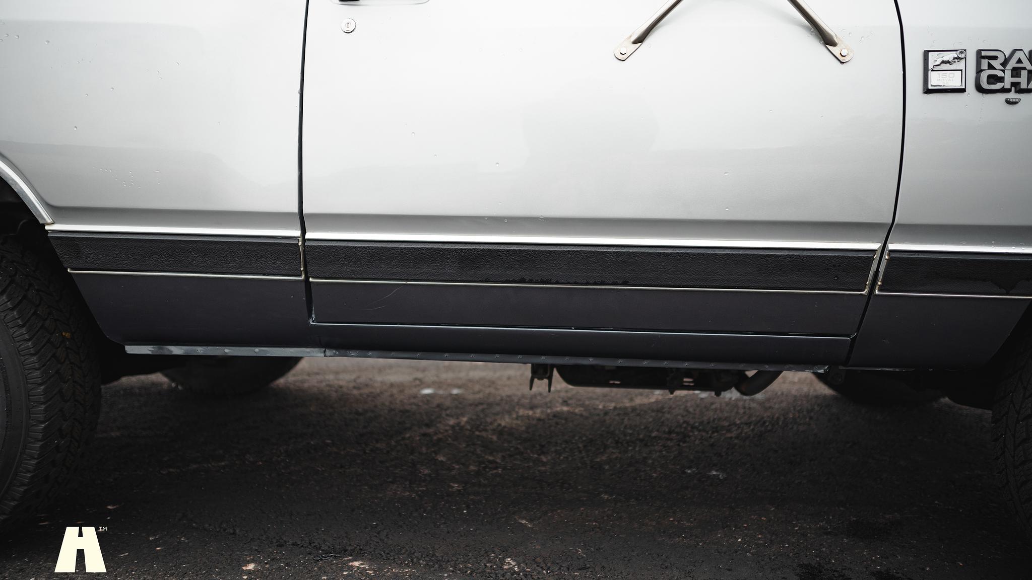 Exterior image of 1986 Dodge Ramcharger