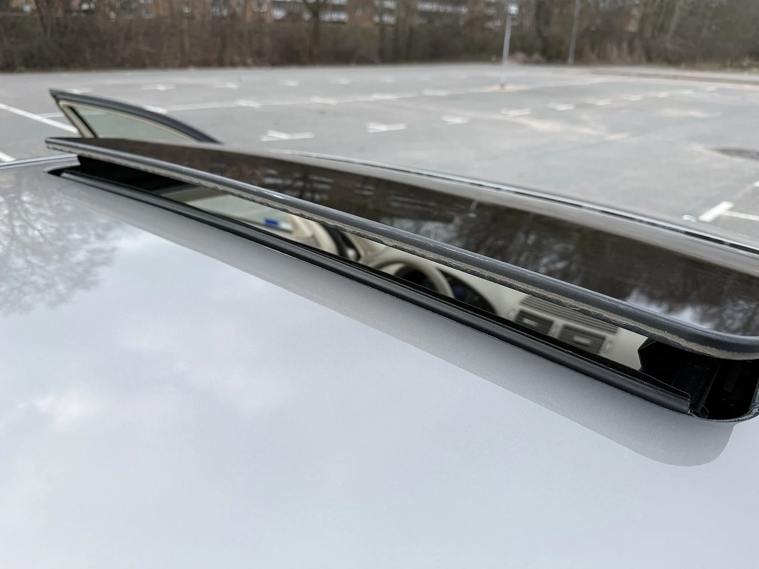 Exteriörbild på 2004 Mercedes-Benz E 500 7G-Tronic (59)