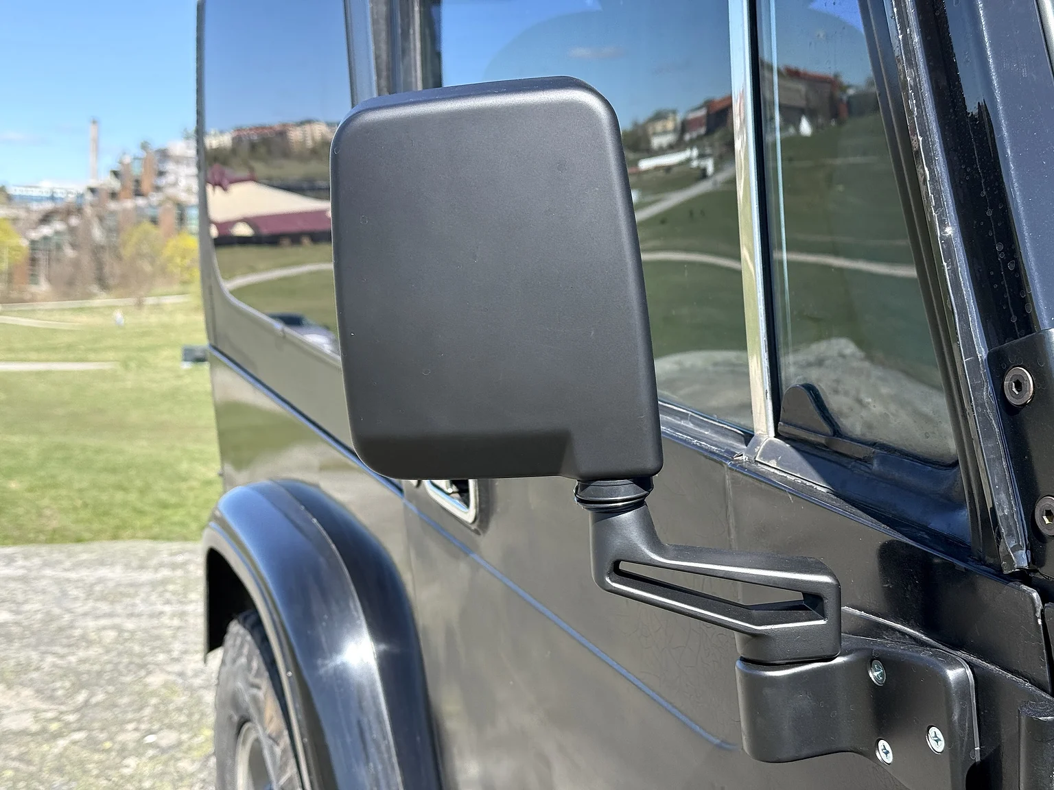 Aussenfoto 1990 Jeep Wrangler Islander (36)