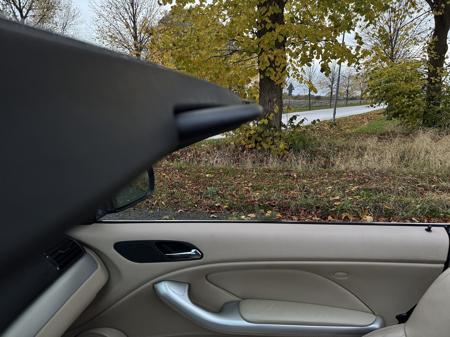 Interiörbild 2001 BMW 325IA CAB