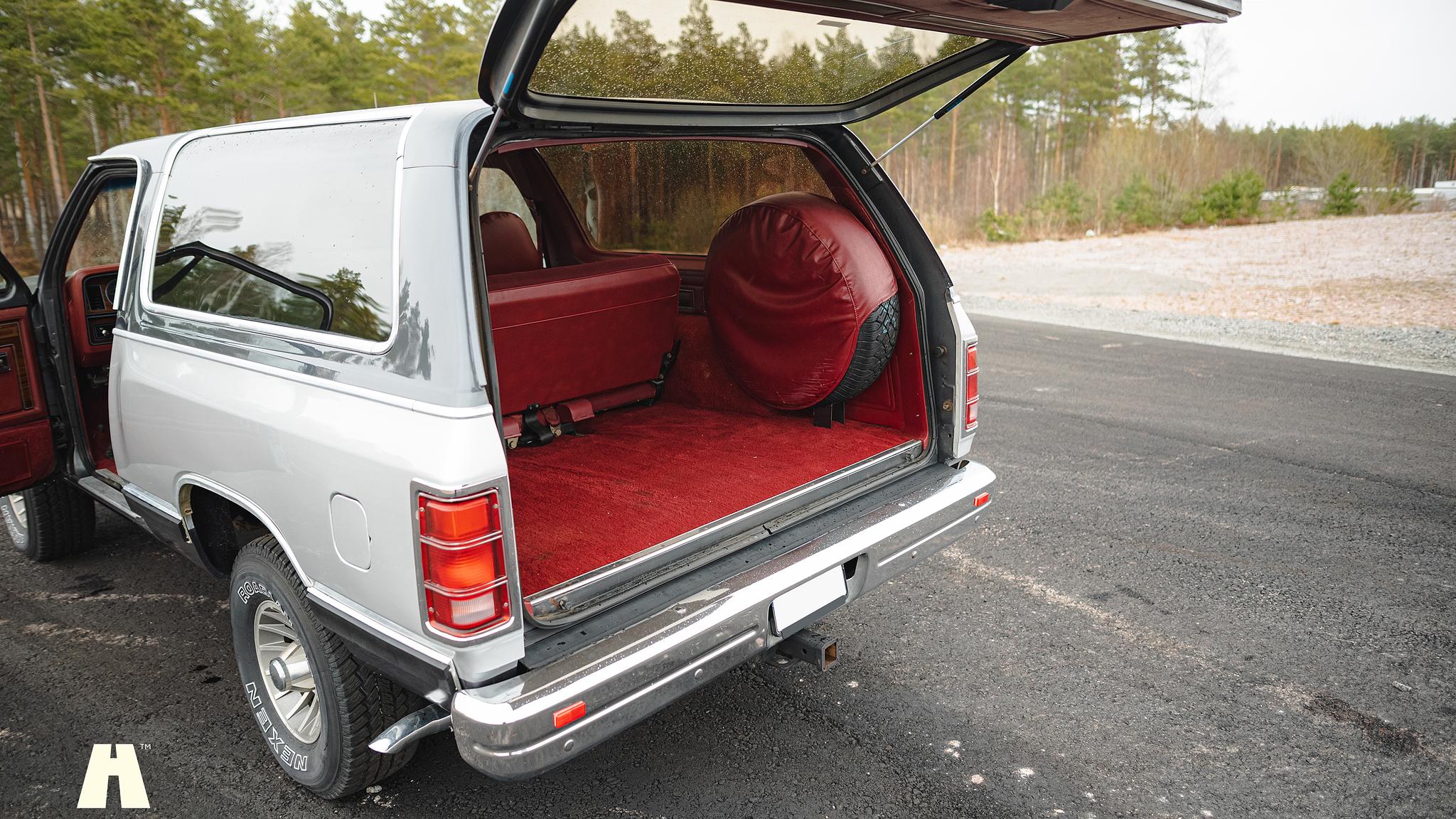 Interior image of 1986 Dodge Ramcharger