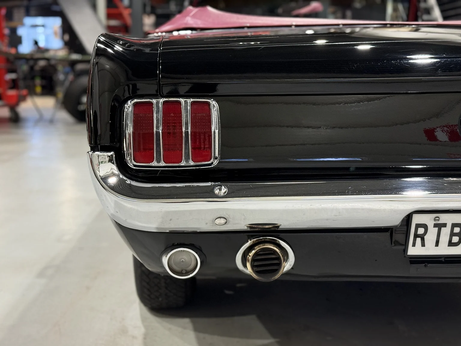 Aussenfoto 1966 Ford Mustang Convertible (44)