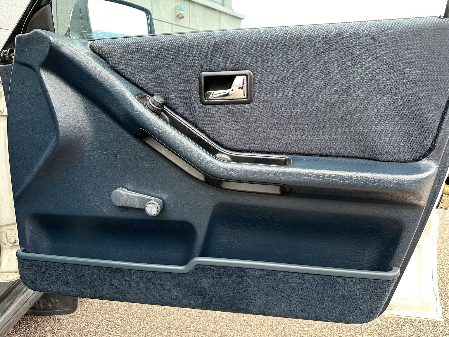 Innenraumfoto von 1988 Audi 80 (37)