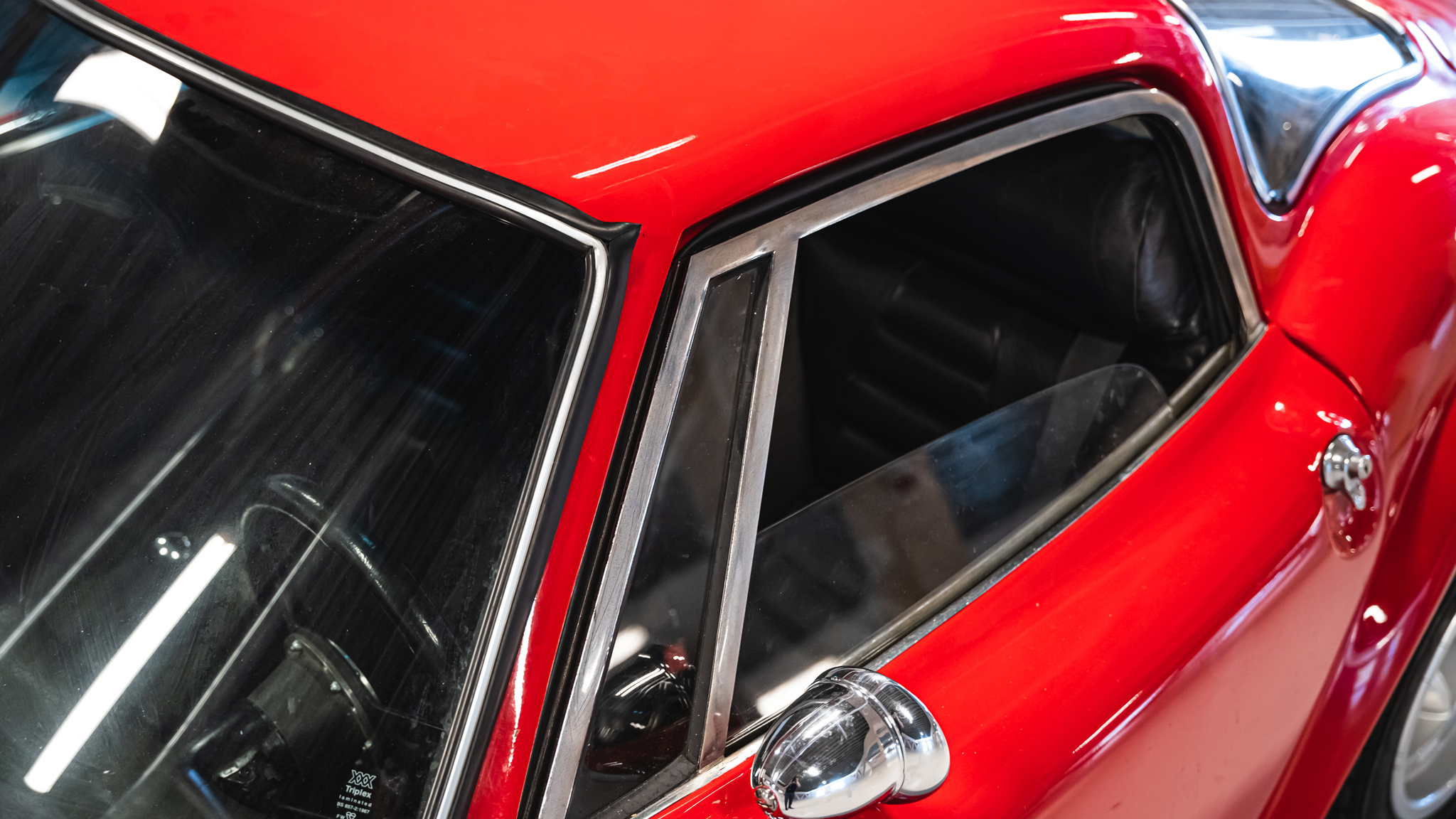 Exteriörbild på 1970 Marcos GT (52)