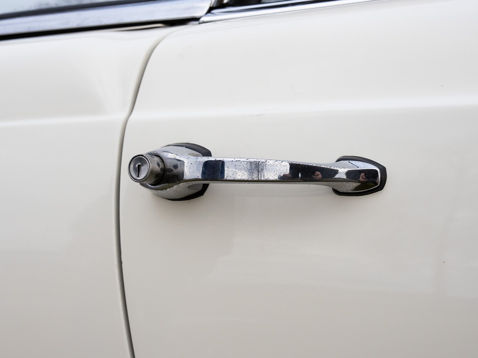 Aussenfoto 1966 Mercedes-Benz 230 SL "Pagoda"