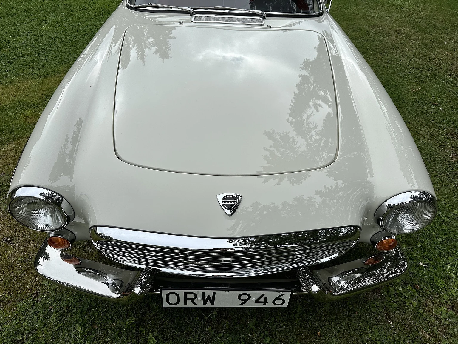Exterior image of 1964 Volvo P1800S (15)