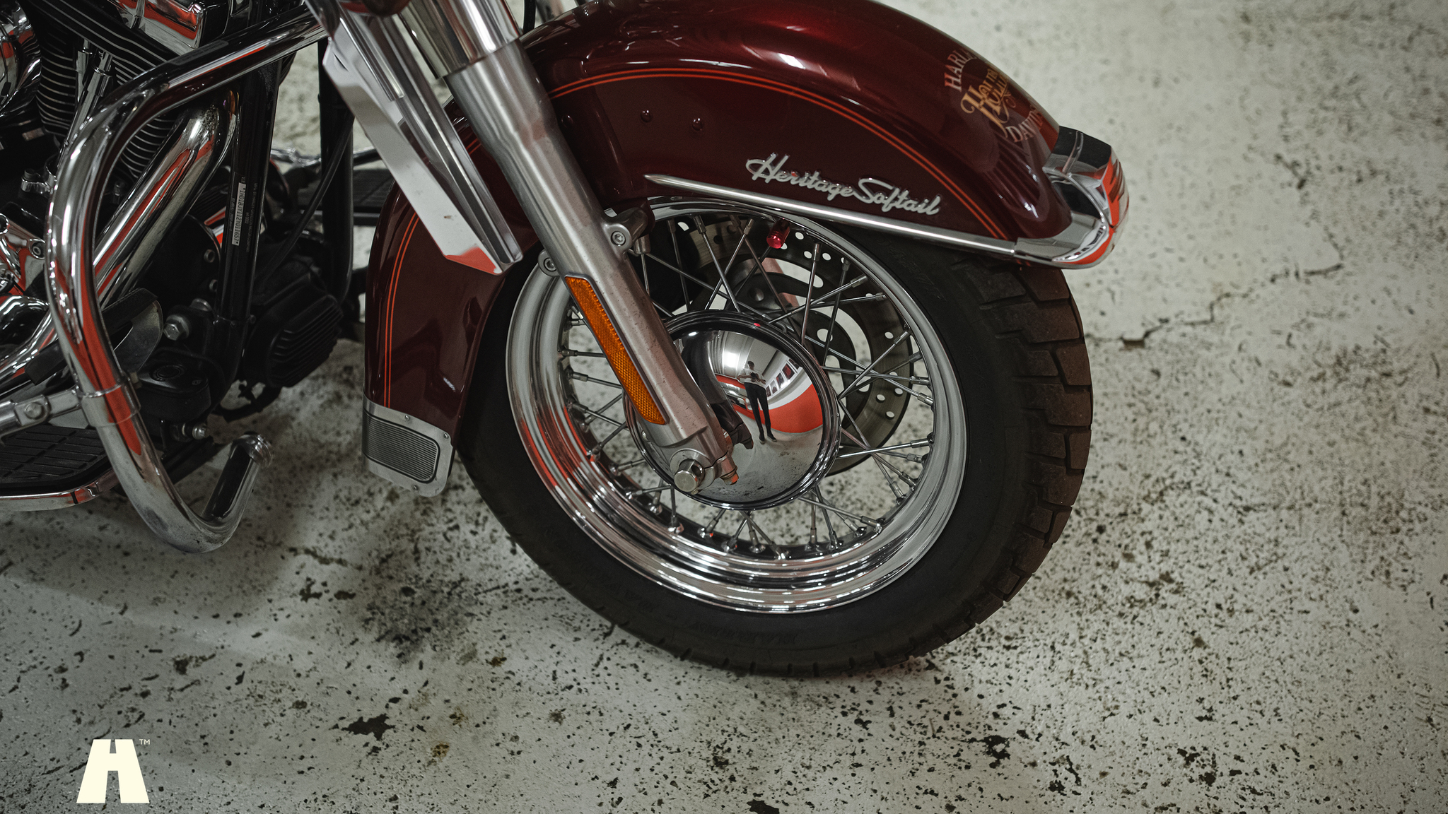 Exterior image of 2002 Harley-Davidson Heritage Softail Classic