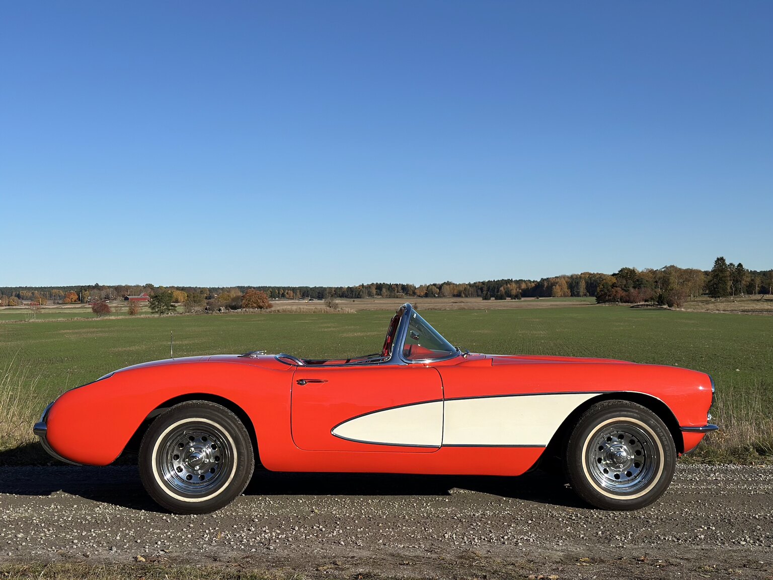 Exteriörbild på 1956 Chevrolet Corvette 