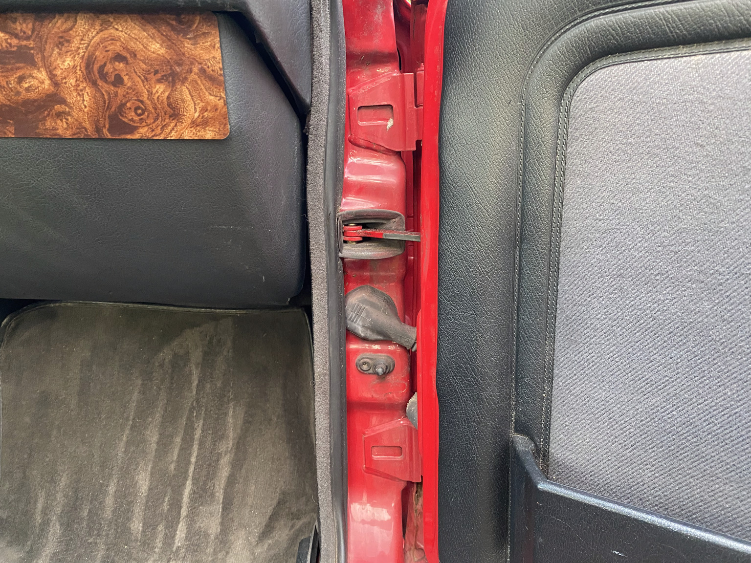 Interior image of 1986 BMW E30 H35 Hartge