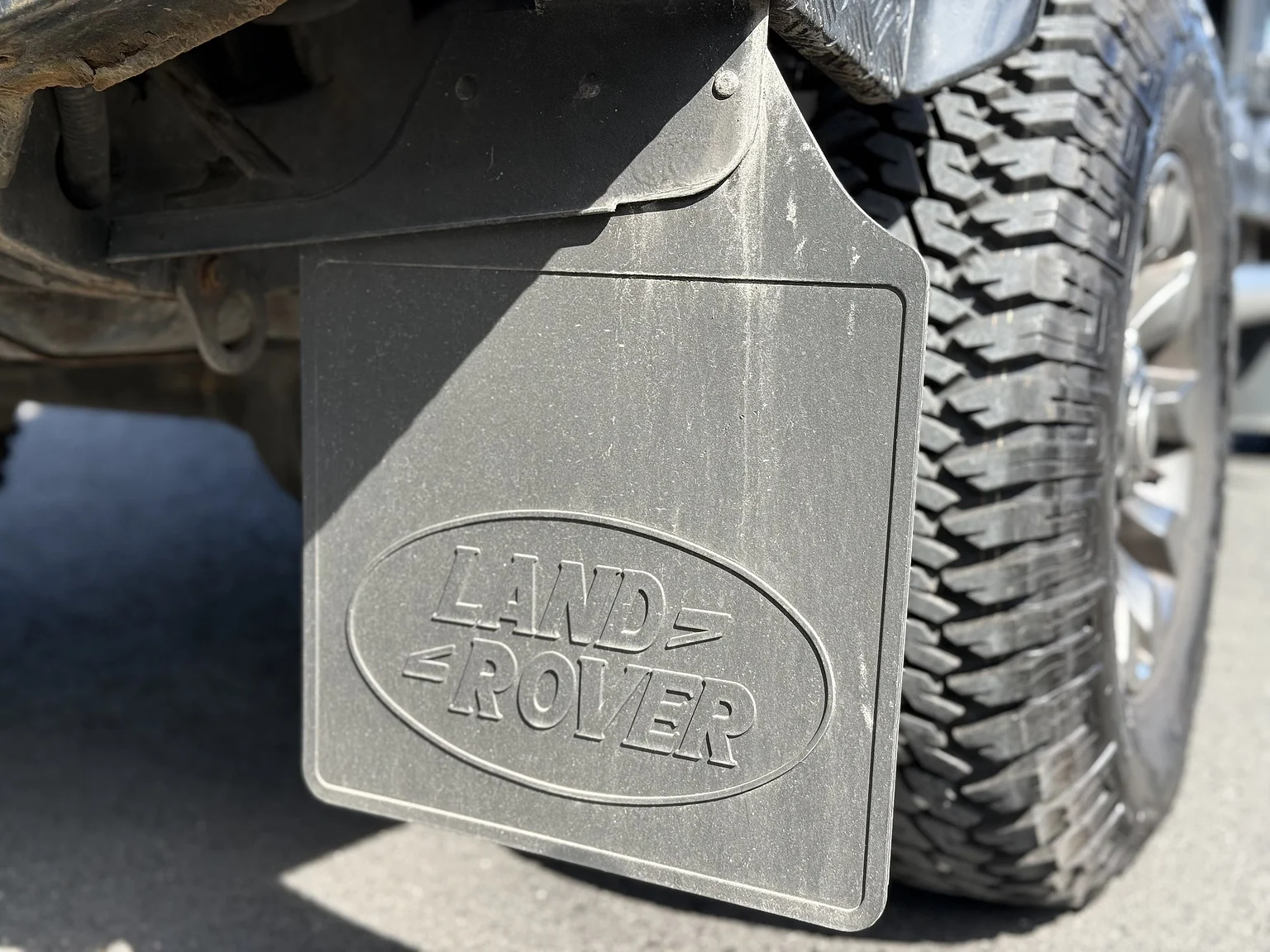 Exterior image of 2000 Land Rover Defender 110 Tomb Raider (43)