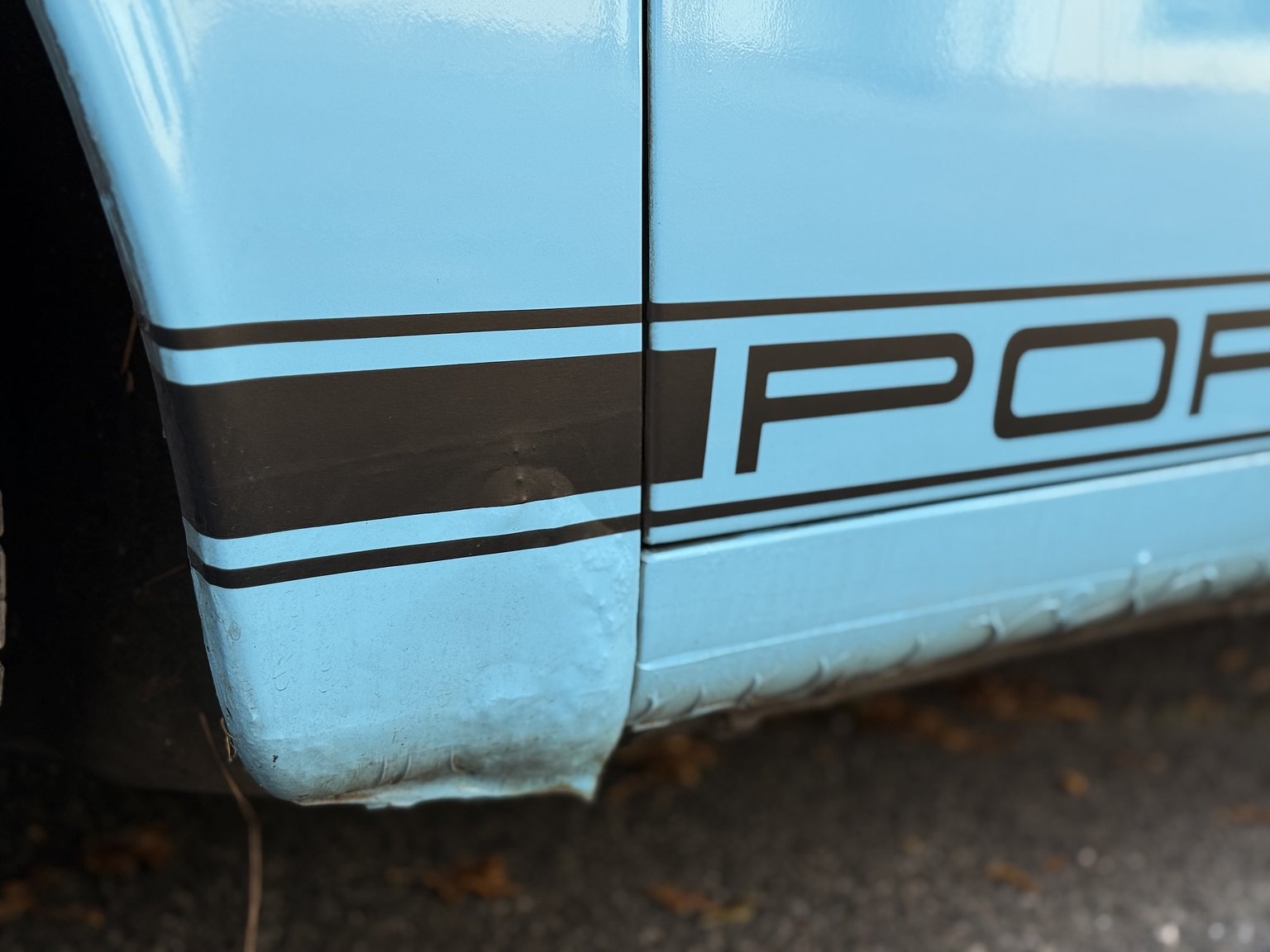 Exterior image of 1982 PORSCHE  911 SC