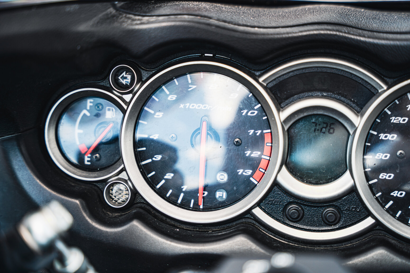 Aussenfoto 2013 Suzuki GSX1300R Hayabusa