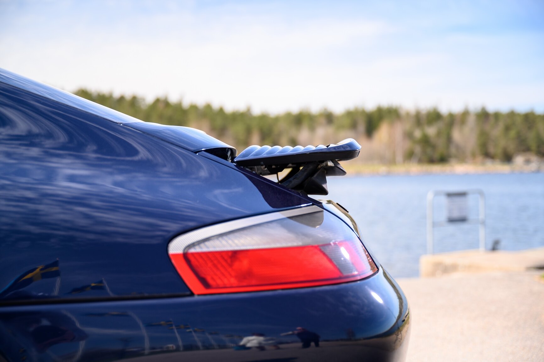 Exteriörbild på 1999 Porsche 911 Carrera