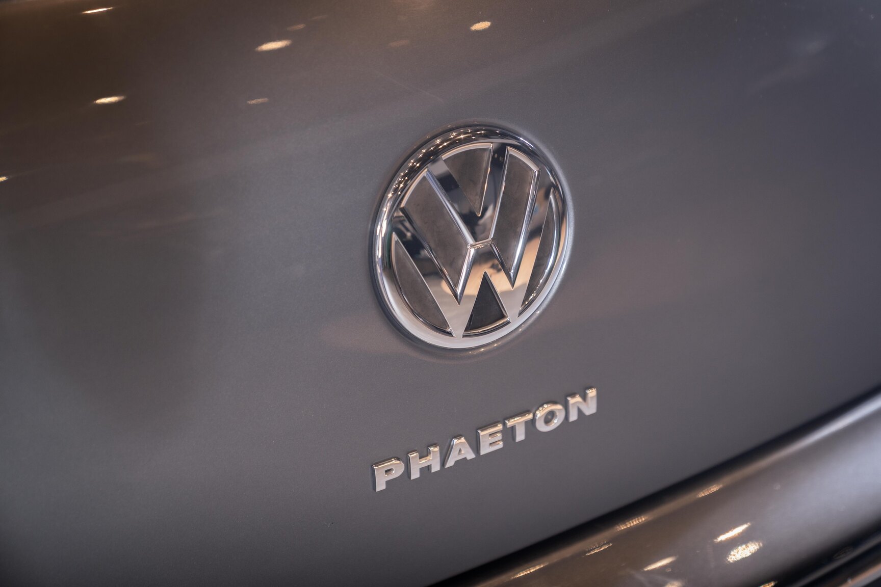 Exteriörbild på 2012 Volkswagen Phaeton 3.0 TDI 4Motion