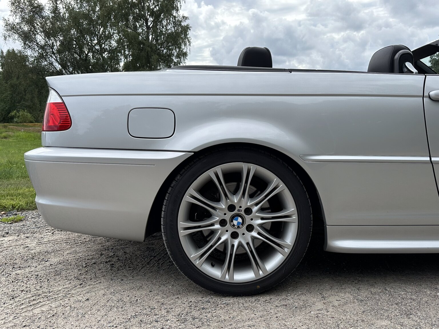 Aussenfoto 2005 BMW 330Ci
