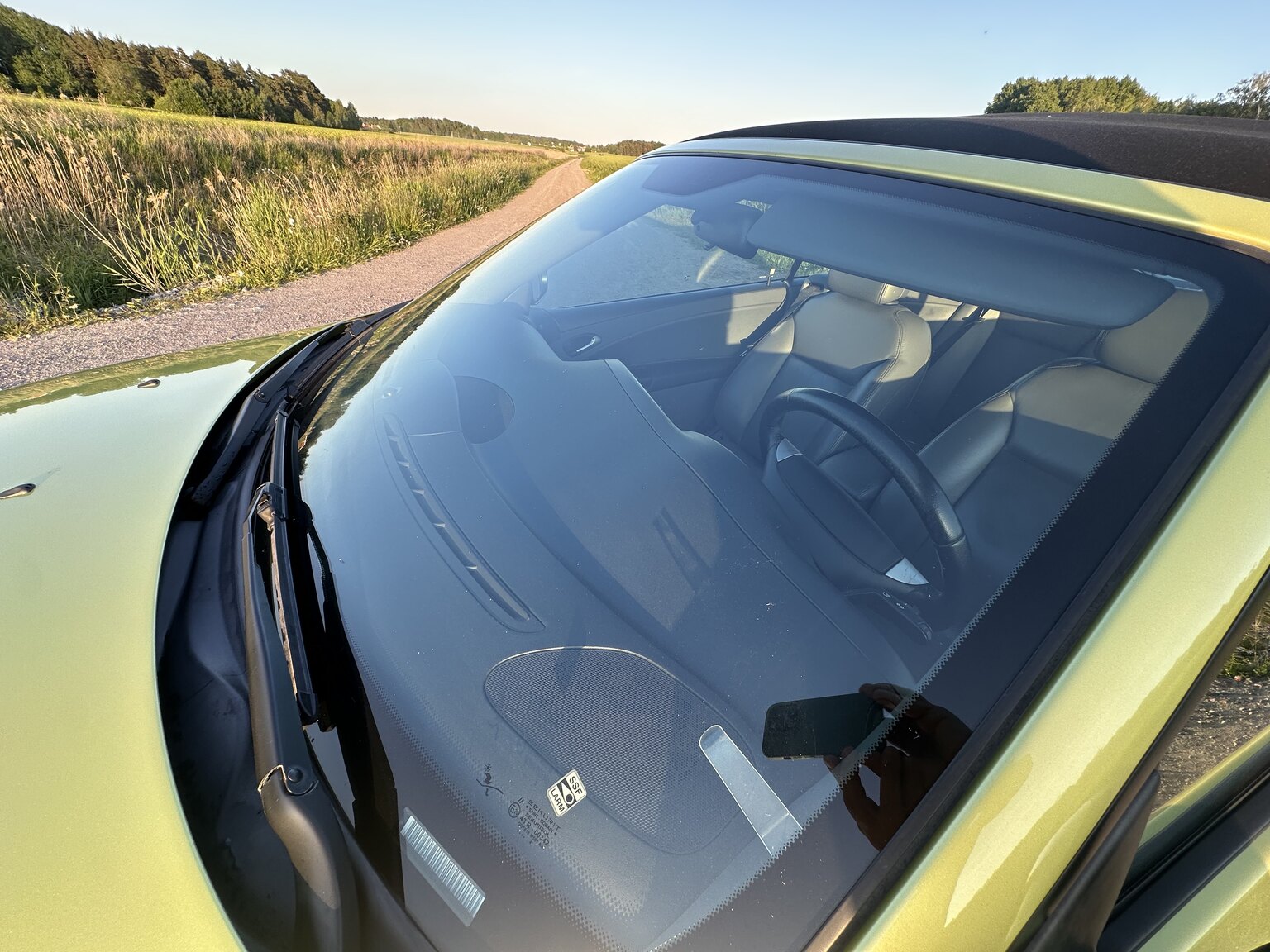 Exterior image of 2004 SAAB 9.3 Aero Convertible 2.0T