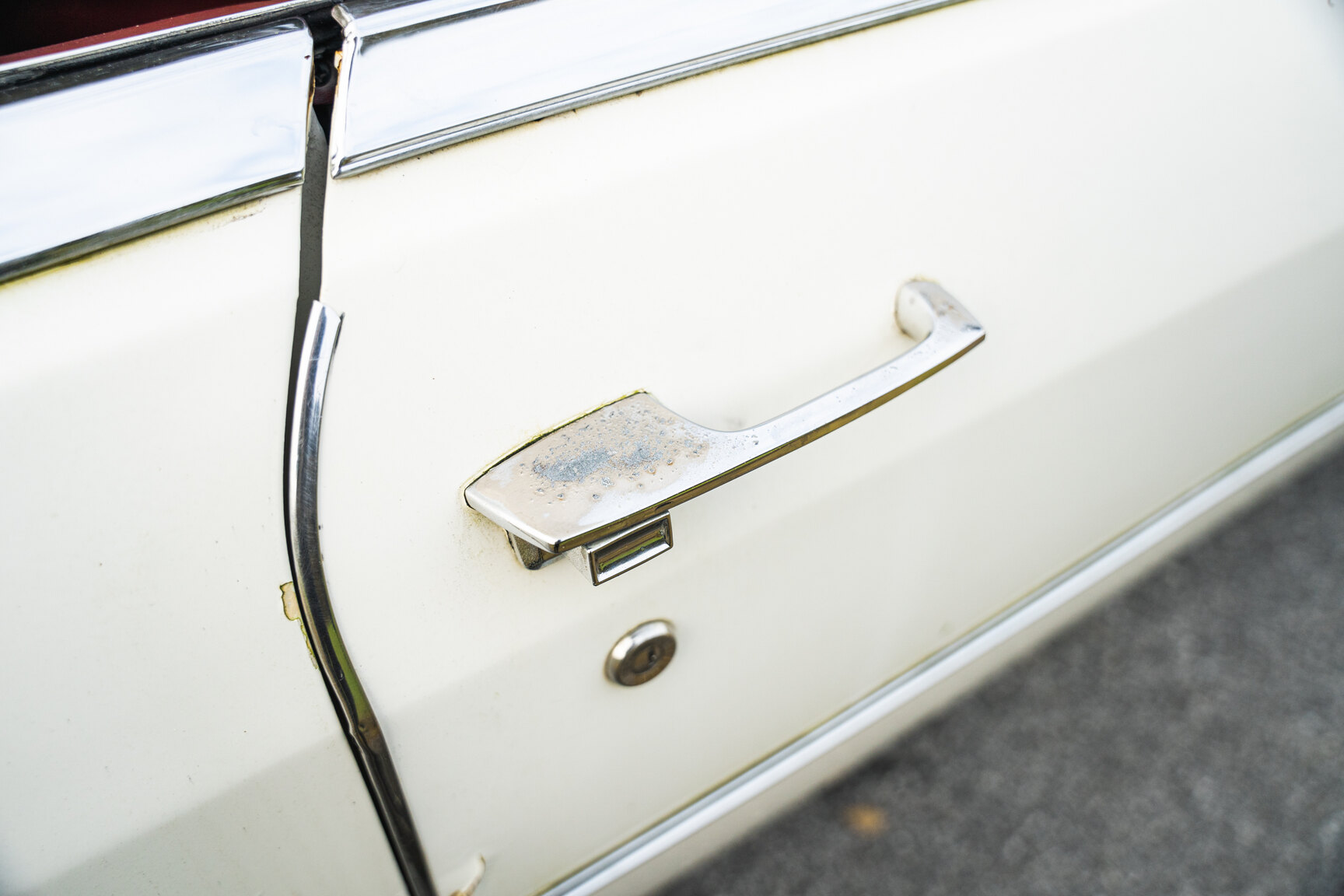 Exteriörbild på 1965 Cadillac De Ville convertible