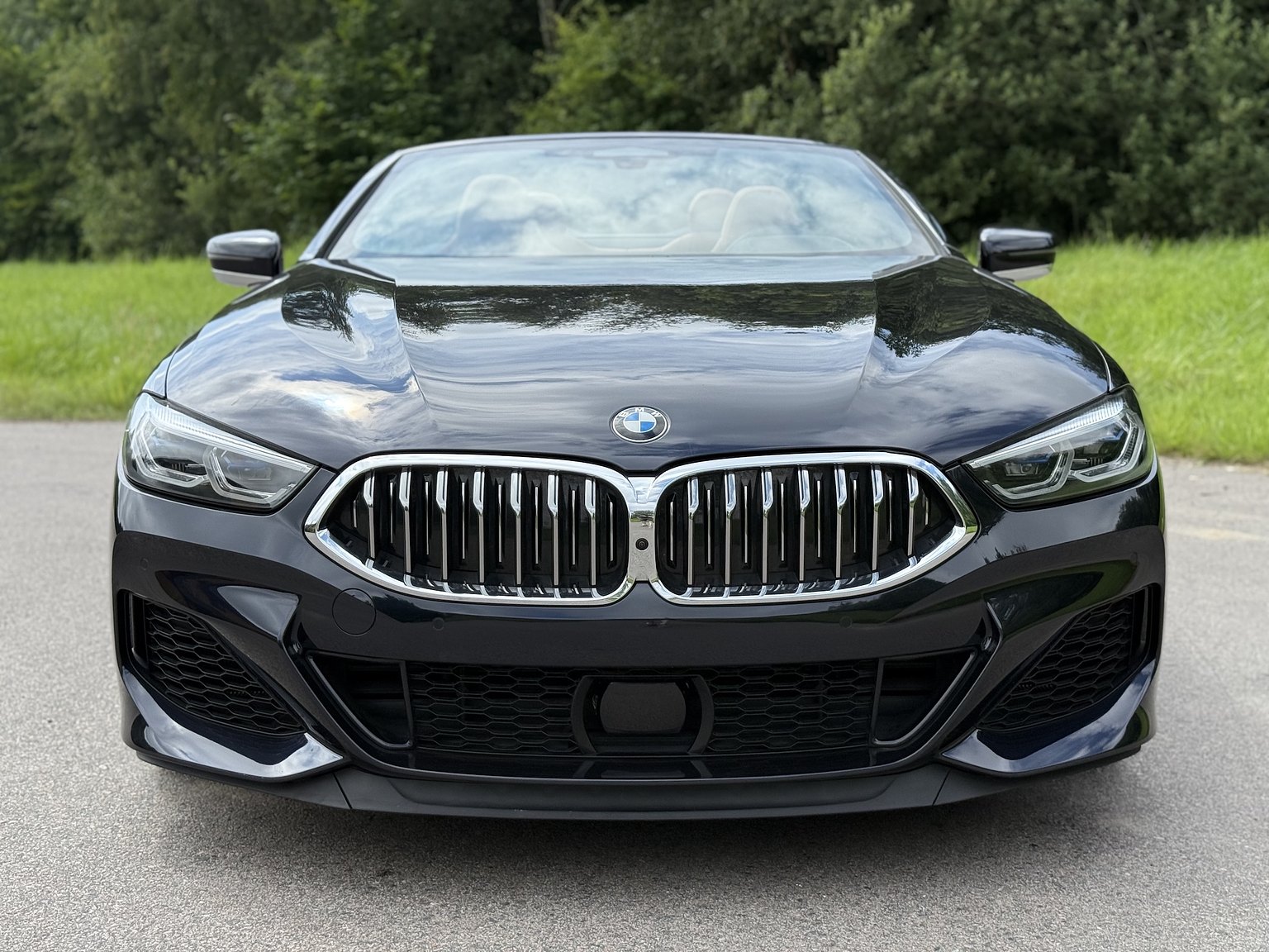 Exterior image of 2019 BMW M850i xDrive Convertible Steptronic
