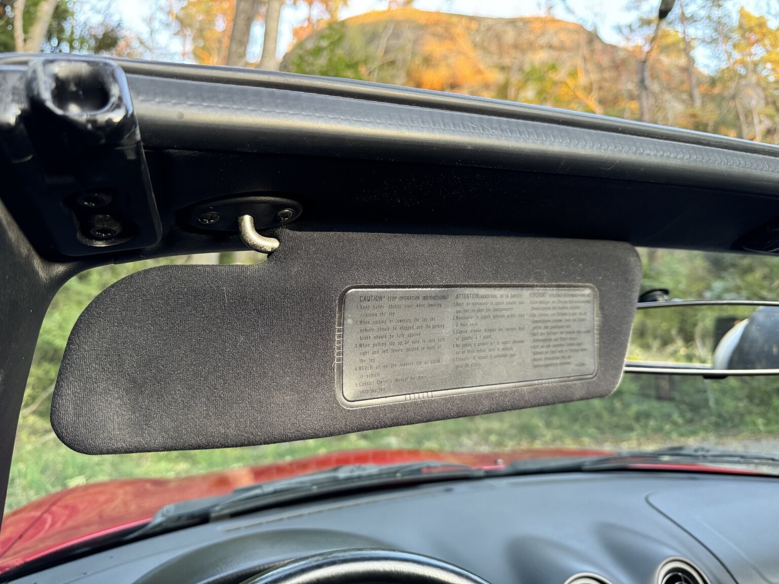 Innenraumfoto von 2004 Mazda MX-5