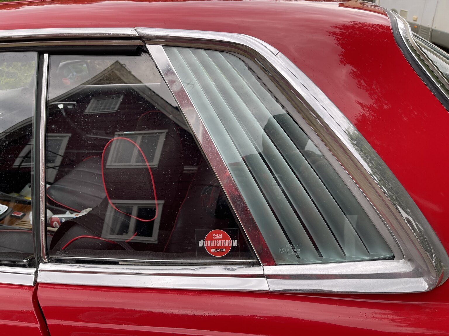 Exterior image of 1973 Mercedes 350 SLC