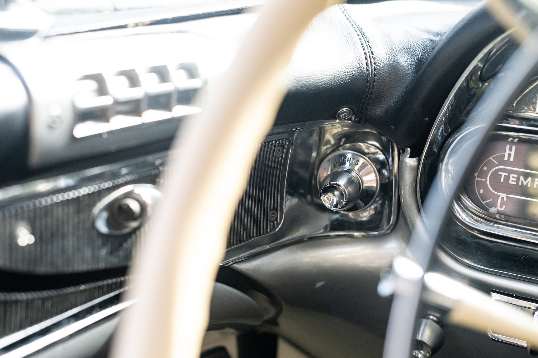 Innenraumfoto von 1958 Cadillac Coupe de Ville