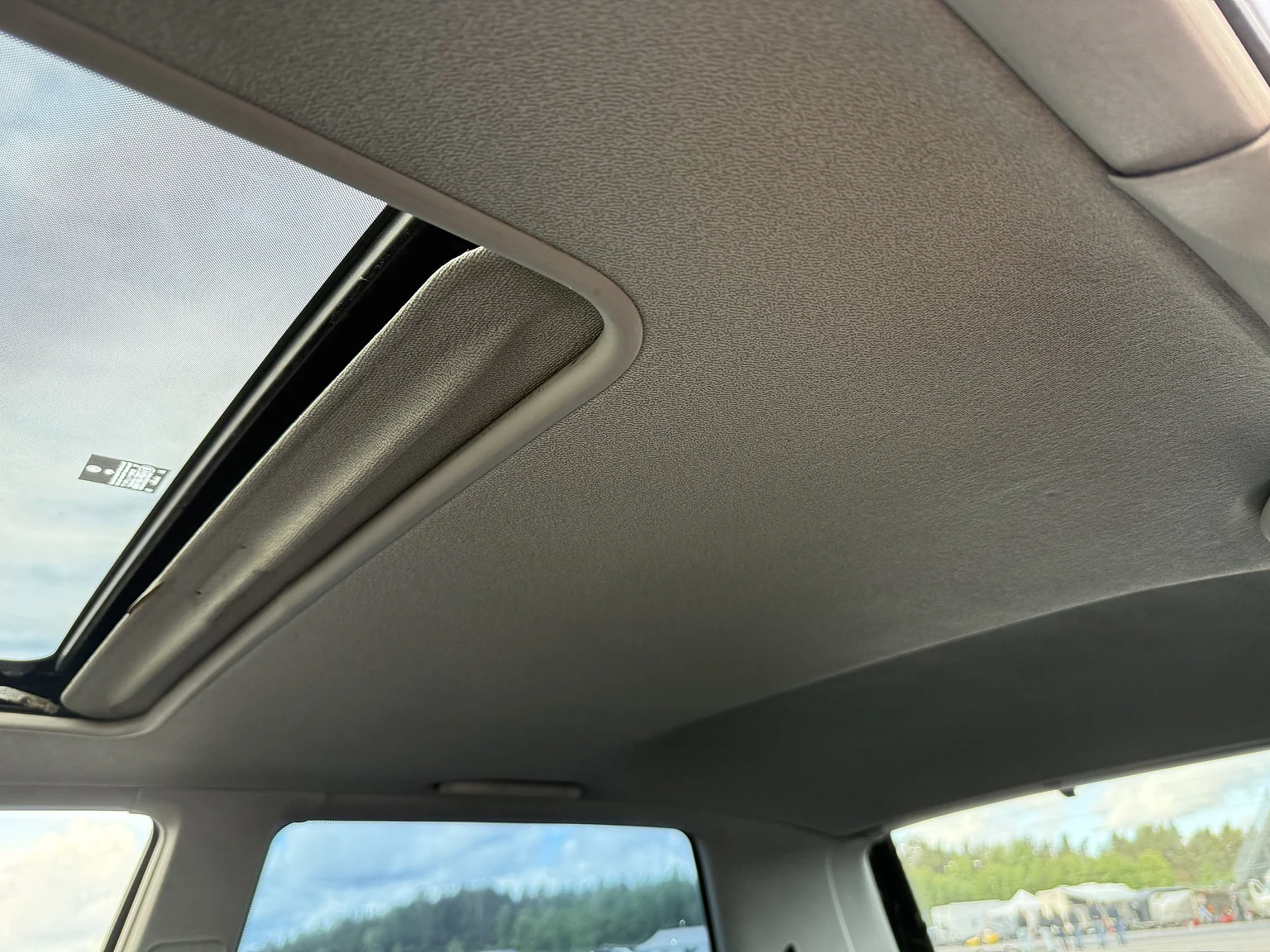 Innenraumfoto von 1994 Volkswagen Golf 3-door VR6 (17)