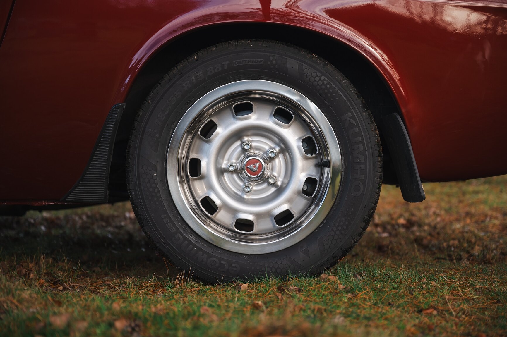Exteriörbild på 1972 Volvo 1800 ES