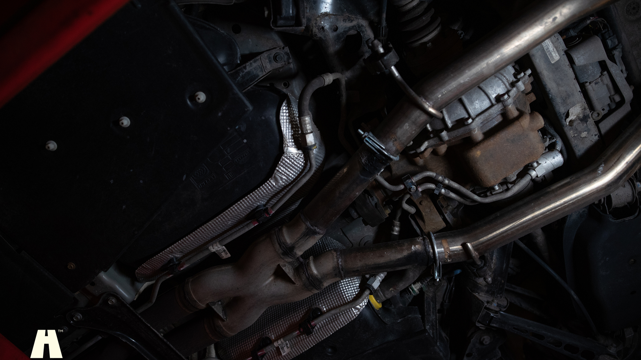 Image of 2018 Cadillac CTS-V Carbon Package mechanics