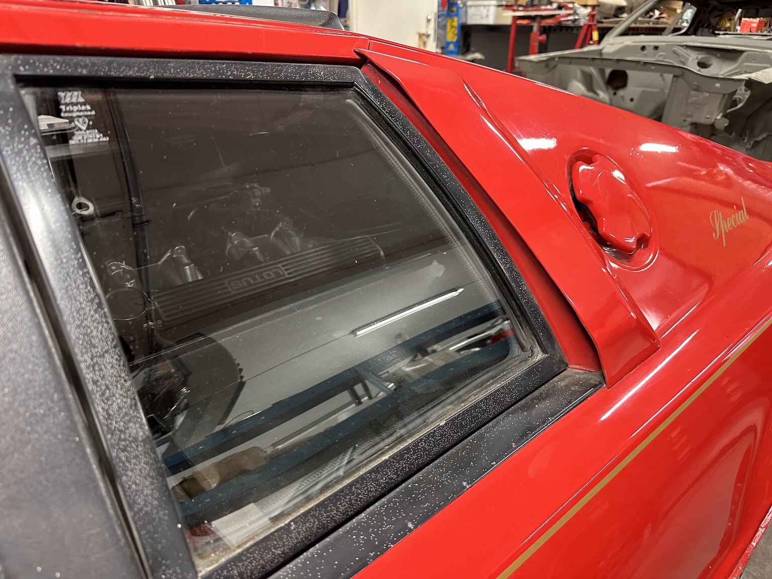 Exteriörbild på 1977 Lotus Esprit S1