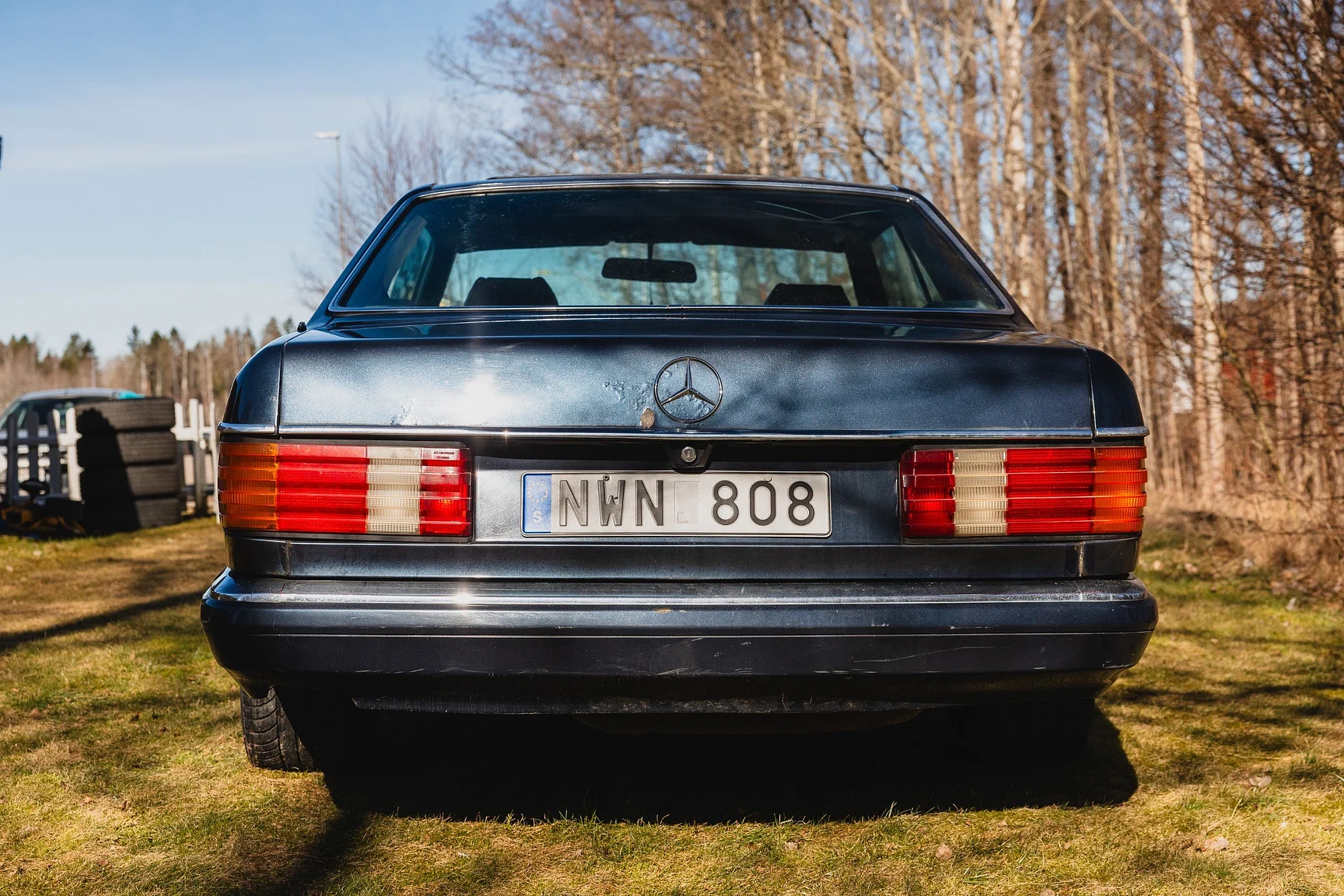 Exterior image of 1986 Mercedes-Benz 560 SEC  (9)