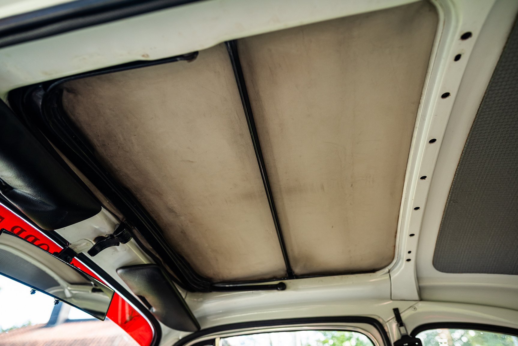 Interior image of 1971 FIAT 500 "Superiore"