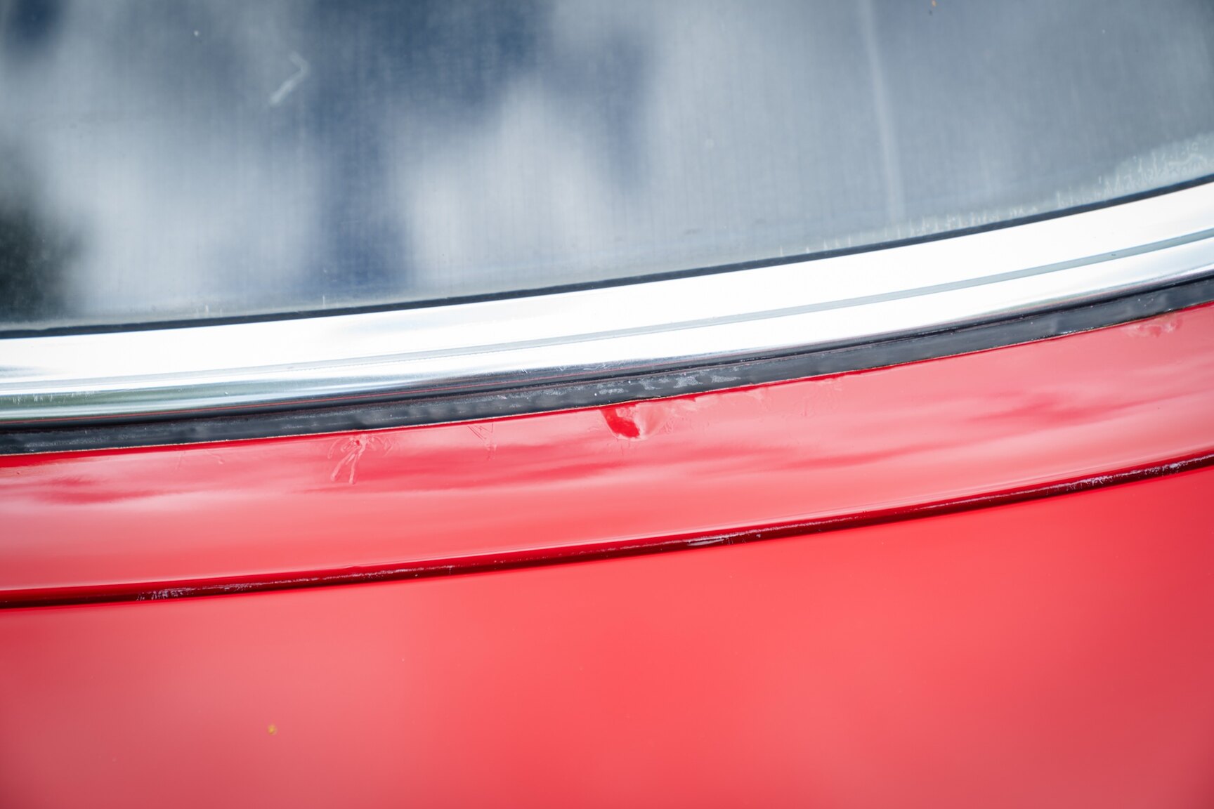 Exteriörbild på 1975 Mercedes-Benz 350 SLC