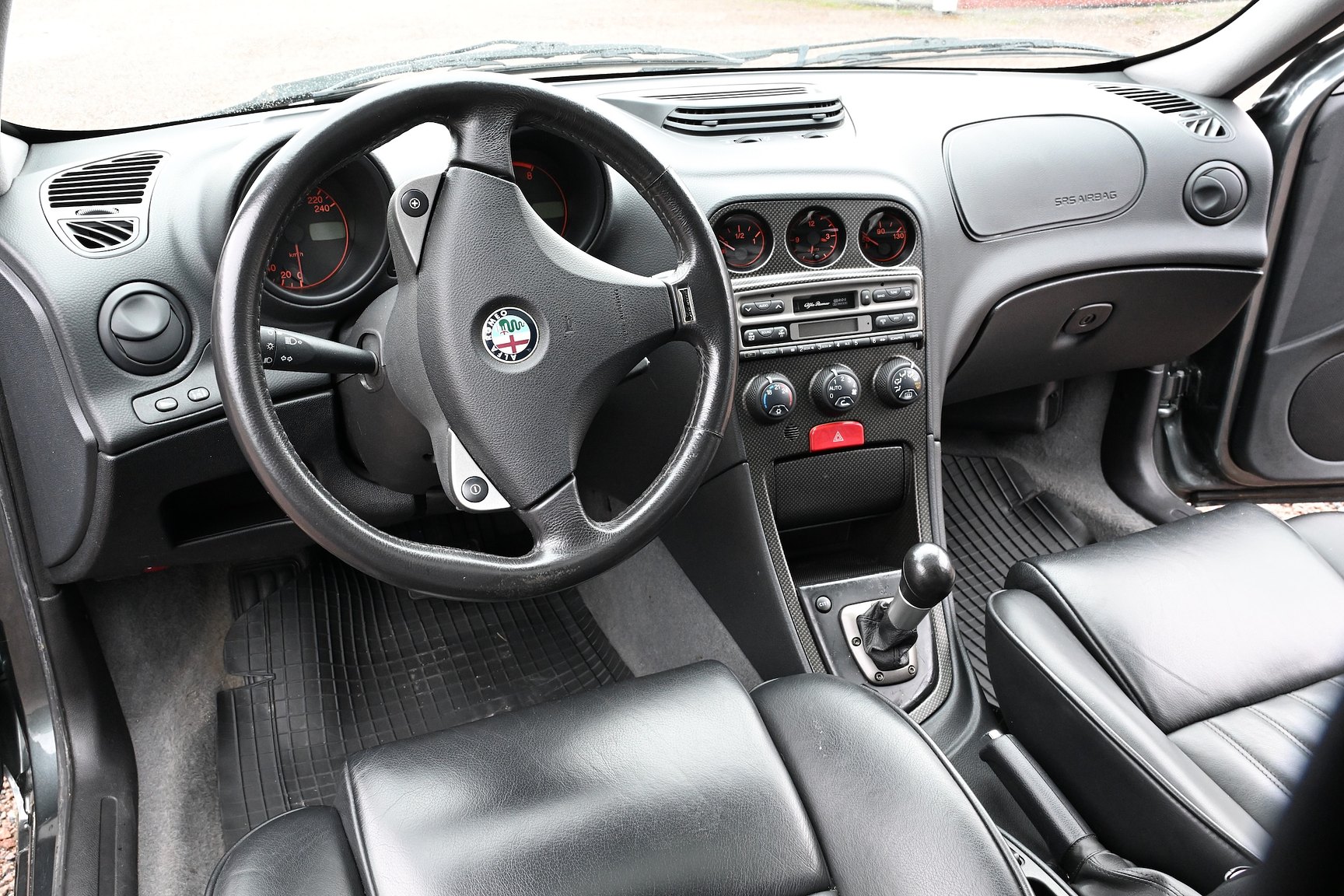 Interiörbild 2000 Alfa Romeo 156 Sportwagon TS Selespeed Distinctive