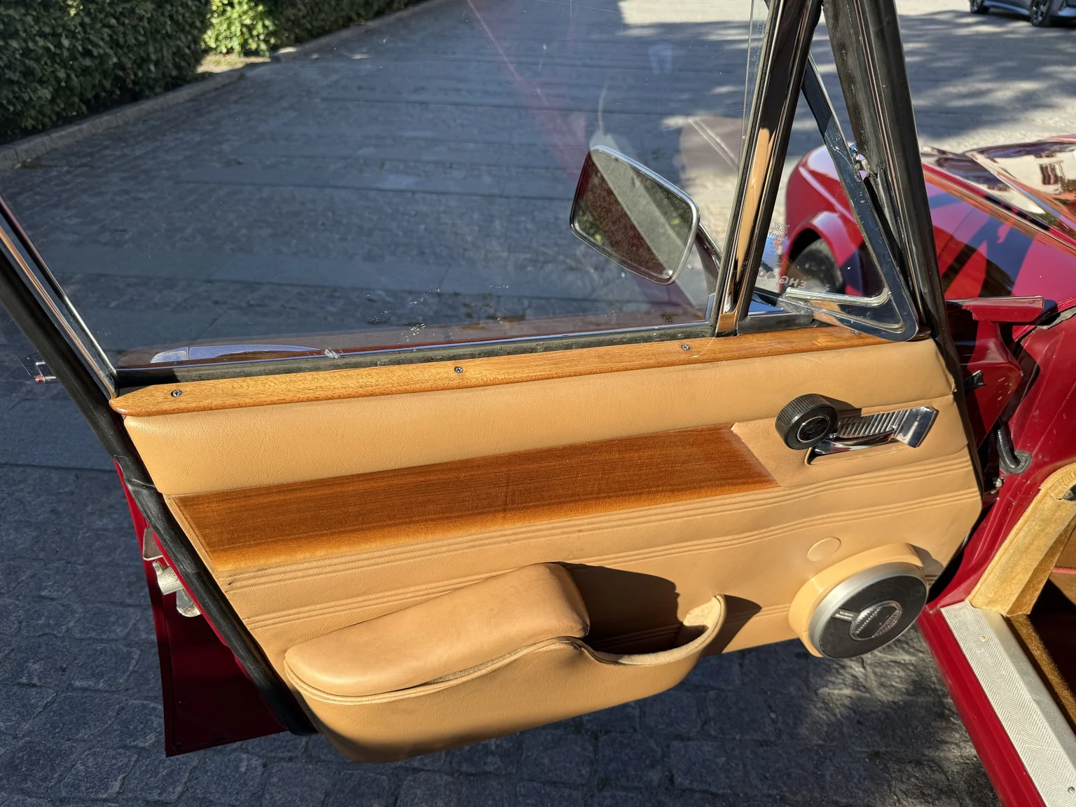 Interiörbild 1970 Jaguar XJ12 Performance (2)