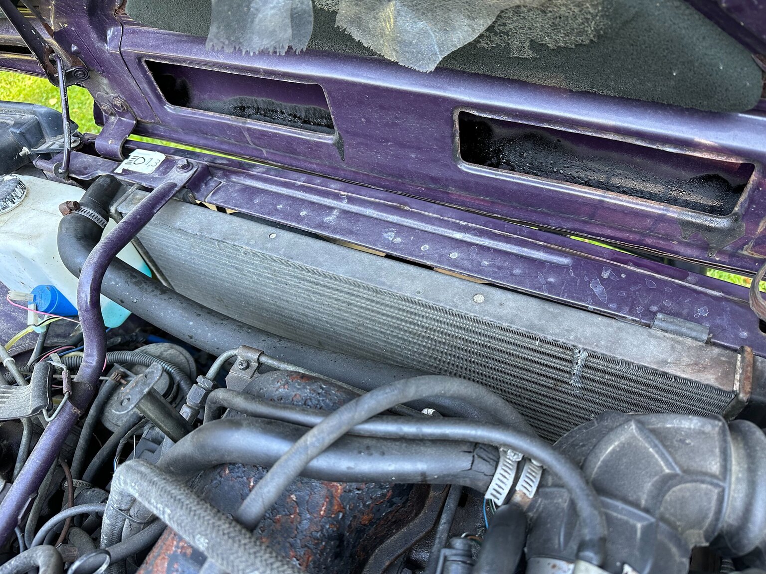 Image of 2004 Lada Niva mechanics