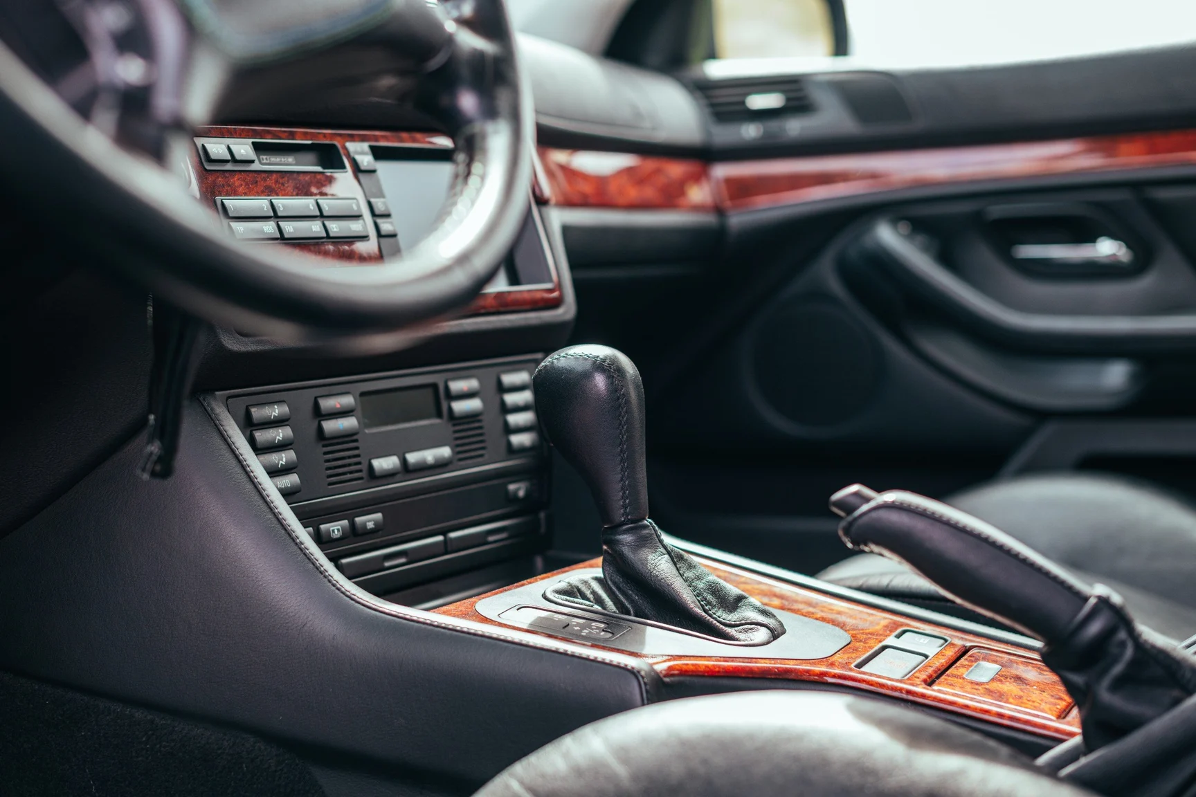 Innenraumfoto von 1999 ALPINA B10 V8 (7)