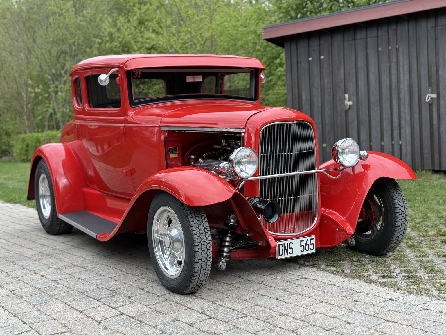 Exterior image of 1931 Ford Model A Coupé Hot Rod
