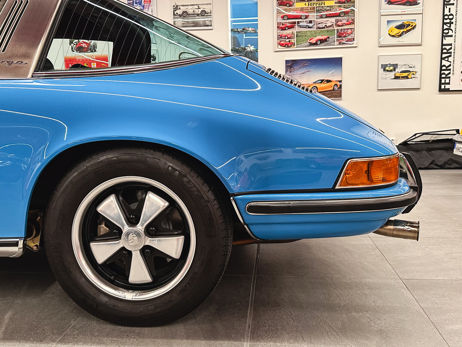 Exteriörbild på 1970 Porsche 911 E Targa