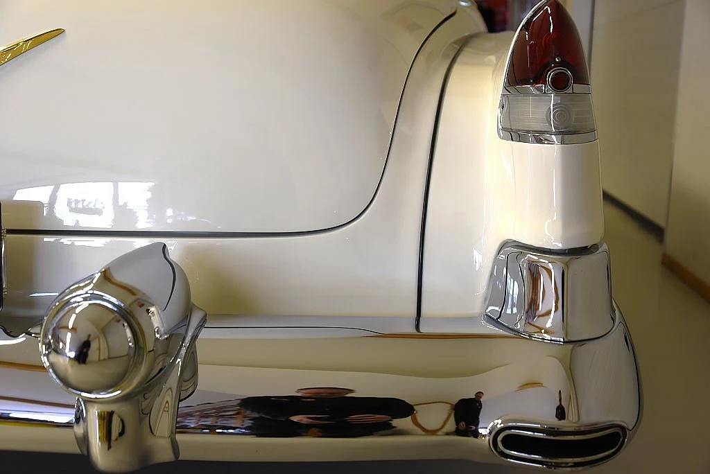 Image of 1953 Cadillac Eldorado (53)