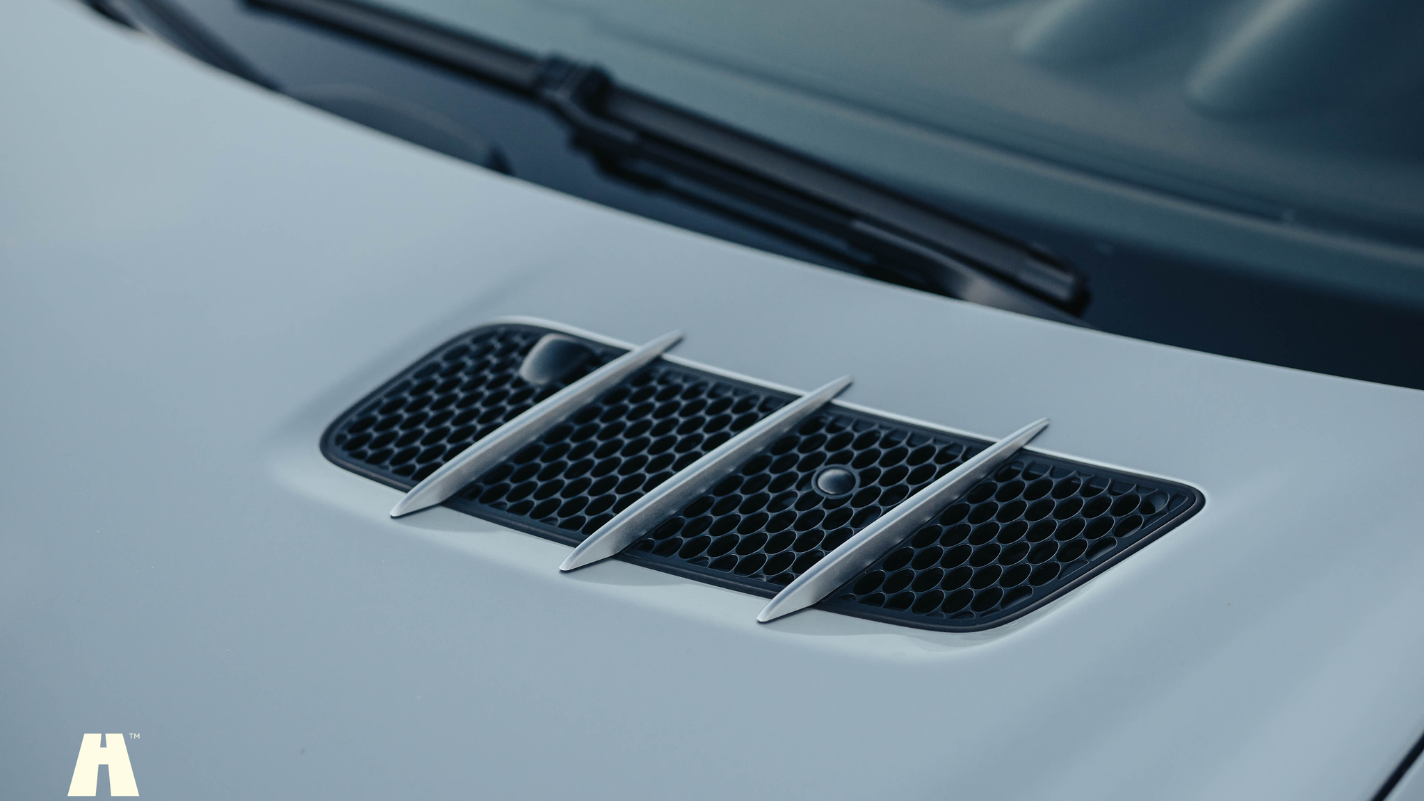 Exterior image of 2006 Mercedes Benz SL350 (58)